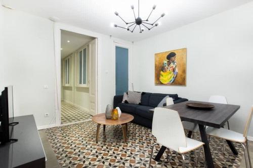 The Collection Barcelona - Centric 3bedroom apart in Las Ramblas
