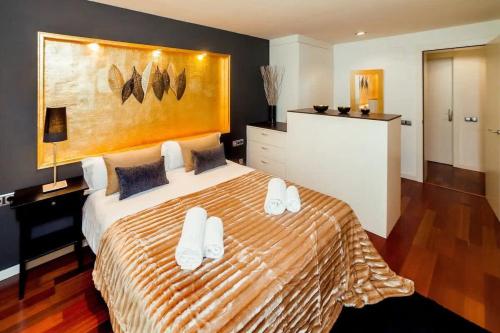 The Collection Barcelona - Luxury Duplex Apartment in the Heart of Barcelona