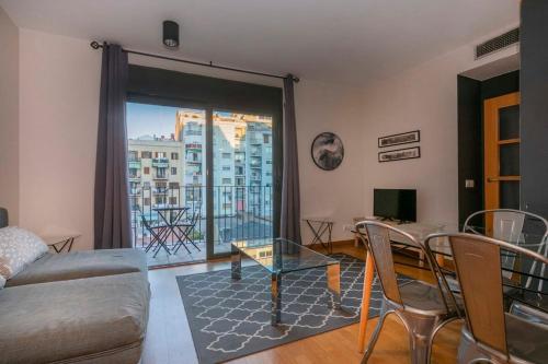 The Collection Barcelona - Amazing 2 bedroom with balcony in Eixample