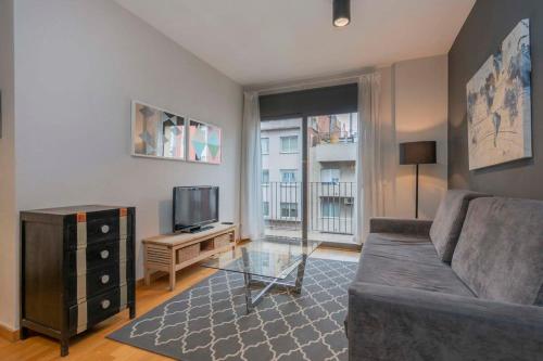 The Collection Barcelona - 2 bedroom apart with balcony in Eixample