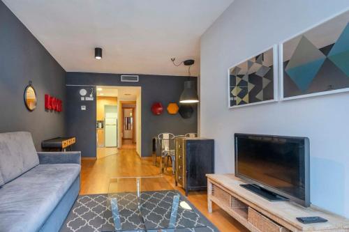 The Collection Barcelona - 2 bedroom apart with balcony in Eixample
