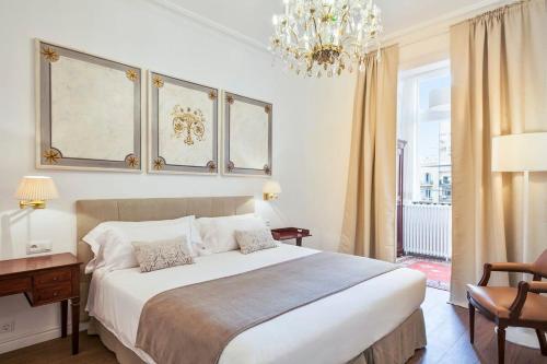 The Collection Barcelona - Casa Batlló Paseo de Gracia - Luxury Historic 4BD 4BTH