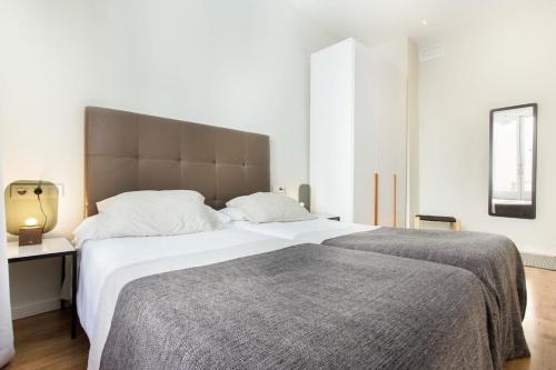 The Collection Barcelona - Centric 3bedroom in Las Ramblas