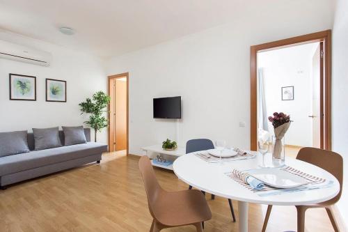 The Collection Barcelona - Sunny 3 bedrooms in Poblenou next to the sea!