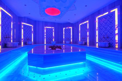Πισίνα στο ή κοντά στο Elysium Deluxe Suites Antalya