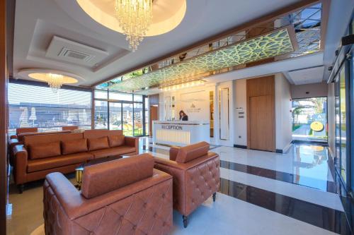 Χώρος καθιστικού στο Elysium Deluxe Suites Antalya