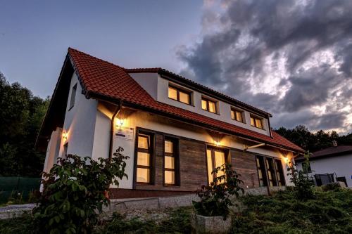 Ảnh trong thư viện ảnh của CasadinFeleacu ở Feleacu