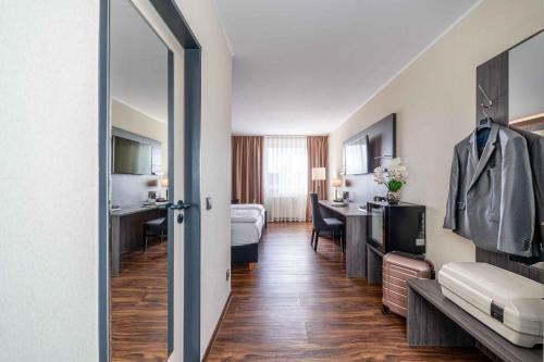 Katil atau katil-katil dalam bilik di Best Western PLAZA Hotel Grevenbroich
