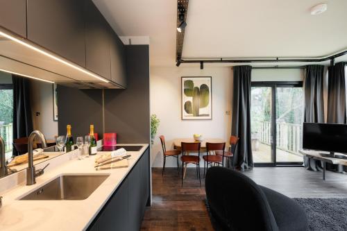 Luxury Container Lodge photo 11