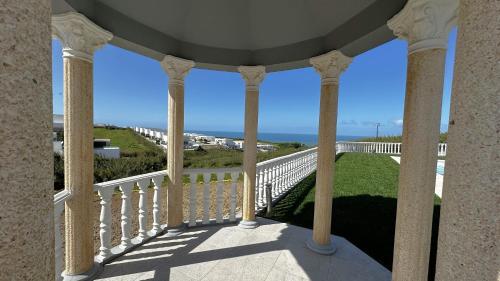 Afbeelding uit fotogalerij van Casa da Luísa in Lourinhã