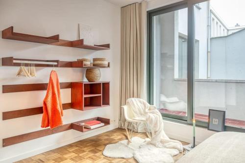 Bunk bed o mga bunk bed sa kuwarto sa Smart and cosy 4P Apt in Antwerp with balcony