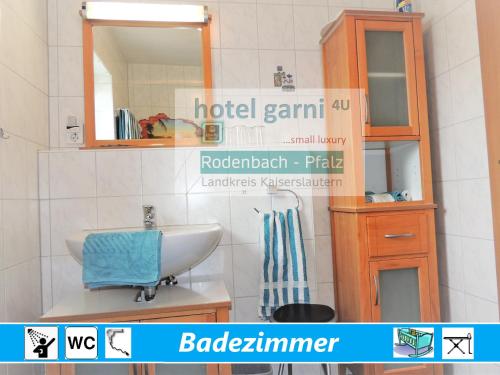Foto dalla galleria di Hotel Garni Rodenbach a Rodenbach