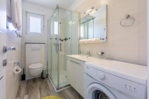 Ένα μπάνιο στο DOMINO