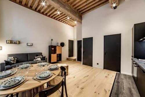 AllinLyon | Exceptionnel et paisible suite Moulin