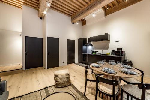 AllinLyon | Exceptionnel et paisible suite Moulin