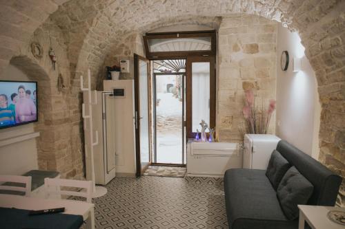 Μια τηλεόραση ή/και κέντρο ψυχαγωγίας στο PUGLIA MIA