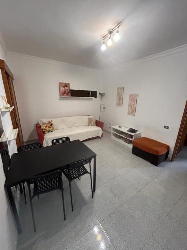 Apartamento céntrico y luminoso ALCARAVANERAS