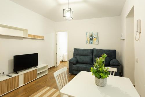 WISH SUITE AMPARO DE SEVILLA