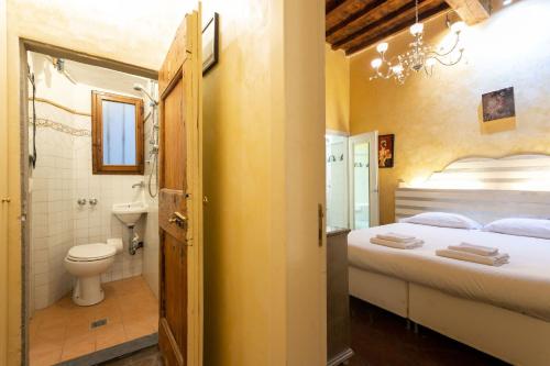 A bathroom at Antonino by Halldis
