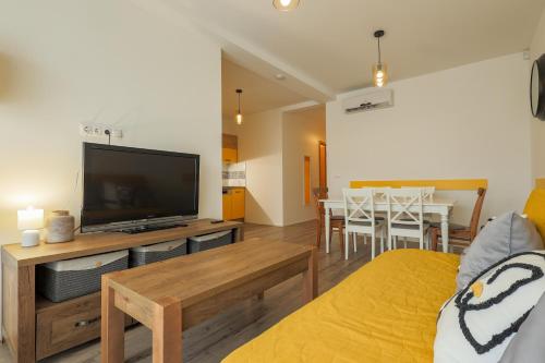 Casa Mimoza Apartman By BLTN Balatonföldvár 8623 Balatonföldvár, Camping utca kép - 3