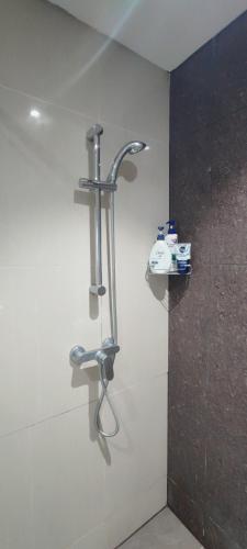 Un baño de BRANZ BSD Prime Location - BSD Central Business District & ICE BSD