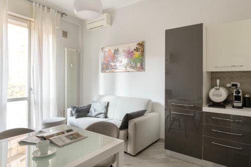 Adorable Home Milan city Centre, 2 BD, 4 guests, By HouseinMilano