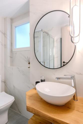 Place to be Athens apartment