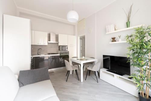 Adorable Home Milan city Centre, 2 BD, 4 guests, By HouseinMilano