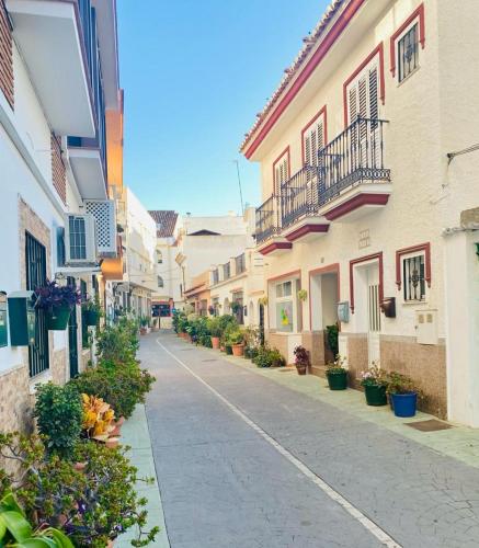 Fantastic La Cala 10, central, internet, AC