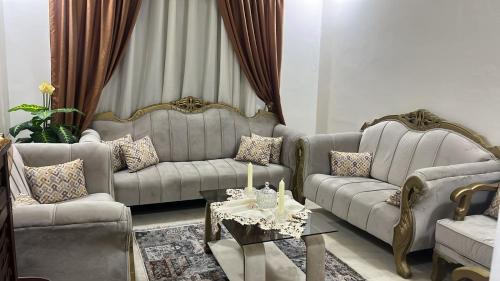 Ruang duduk di Aqaba Guesthouse