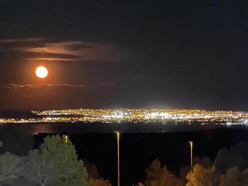 Très spacieux appartement de luxe avec vue sur la mer et les salines