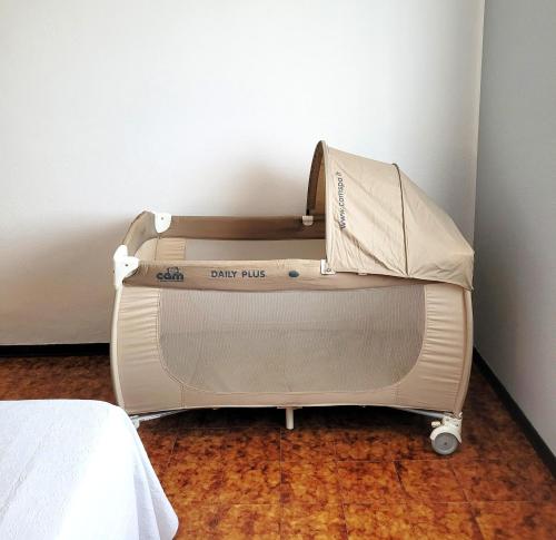 Una cama o camas en una habitación de Il balcone sulle valli Mountain Lake Iseo Hospitality
