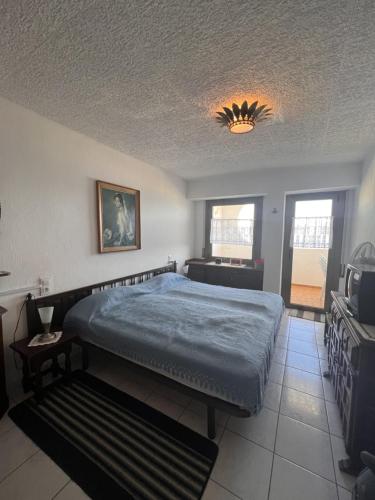 Apartamento de una habitación con vistas al mar