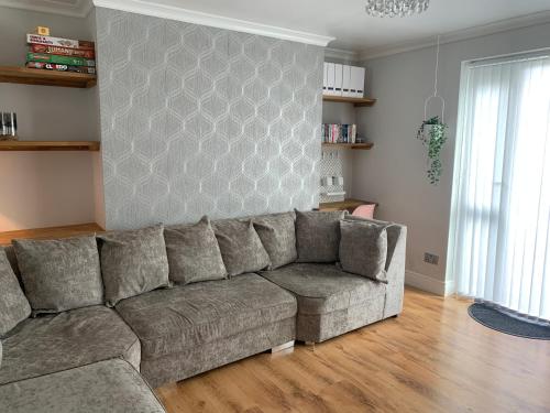 Gallery image of Modern Spacious 2 Bed Apartment **Free WIFI & Parking** in Goodmayes