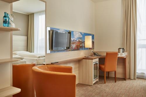 H+ Hotel Berlin Mitte photo 70