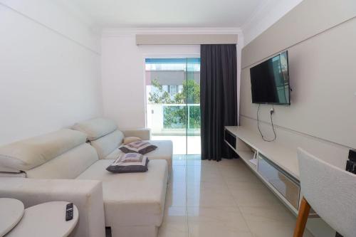 ボンバスにある558 - Ampla Cobertura na Praia de Bombasのギャラリーの写真