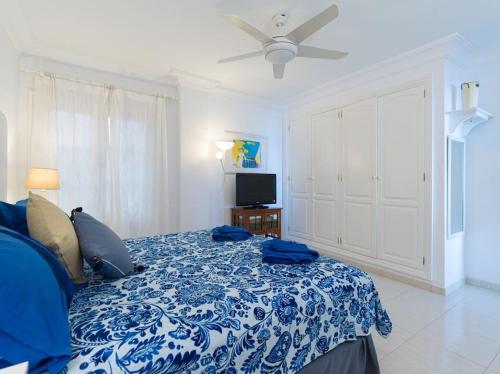 Los Erizos (Apartamento en primera Linea de mar)