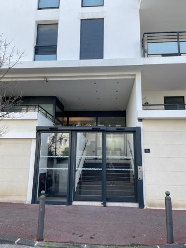 PRADO PLAGE DAVID - STADE VELODROME - PARC CHANOT - Luxury apartment by the Sea - Enjoy premium comfort with access to international TV channels from all over the world photo 33