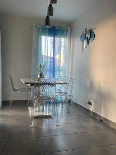 PRADO PLAGE DAVID - STADE VELODROME - PARC CHANOT - Luxury apartment by the Sea - Enjoy premium comfort with access to international TV channels from all over the world photo 72