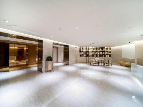 Gallery image of Ji Hotel Hangzhou West Lake Zhongshan Bei Road in Hangzhou