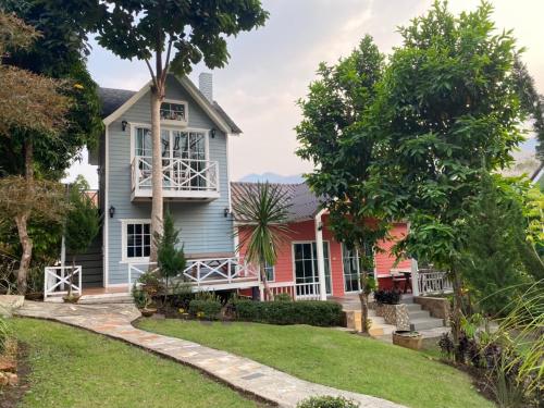 Zahrada ubytování Suriyan Villa Erawan Kanchanaburi สุริยัน วิลล่า เอราวัณ กาญจนบุรี