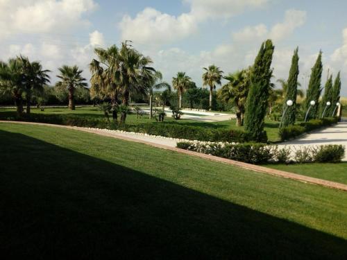 Jardín al aire libre en Villa Arianna