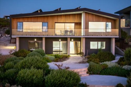a house with a view of the front of it at The Duke I Private Properties in Gnarabup