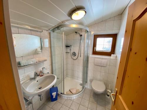 Et badeværelse på Apartment Seespitz