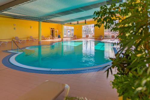 Bazén v ubytování Ringberg Hotel nebo v jeho okolí