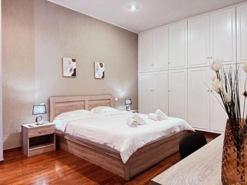 Glyfada Grand Residence