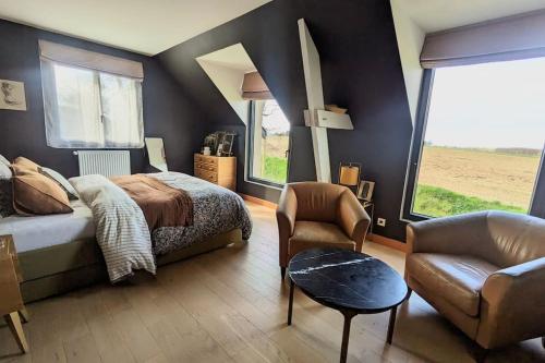 Część wypoczynkowa w obiekcie Villa Brunelle, Vue bords de Rance