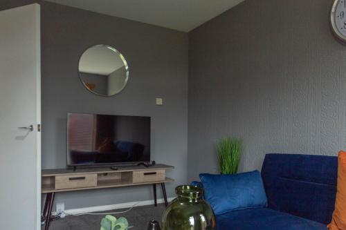 TV a/nebo společenská místnost v ubytování Dubbie House