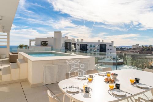 HigueronRentals Sky Villa