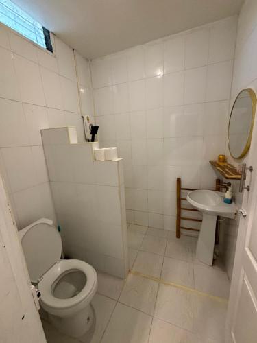 Un baño de Phangan House2